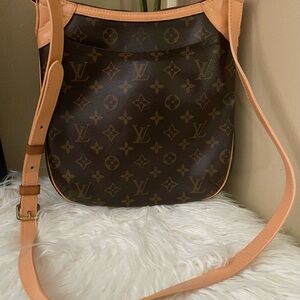 Louis Vuitton Odeon Crossbody Shoulder Bag